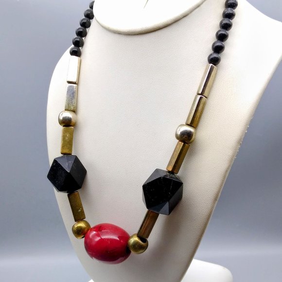 Retro Blocky Chic Necklace, Geometric Lucite Beads and Chunky Chain with Red - Picture 3 of 3